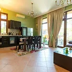 Vila Luxury 2 Bedroom In Sozopolis