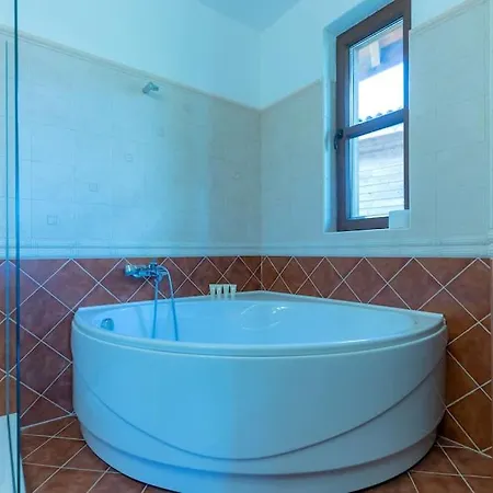 Luxury 2 Bedroom In Sozopolis 别墅 索佐波尔